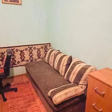 Sunny 2bedroom *